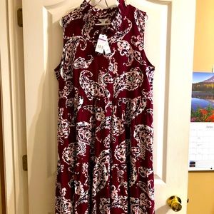 Crown and Ivy Sleeveless Maxi Dress